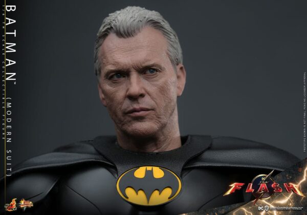 The Flash Movie Masterpiece Akció Figura 1/6 Batman (Modern Suit) 30 cm The Flash Movie Masterpiece Akció Figura 1/6 Batman (Modern Suit) 30 cm