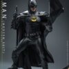 The Flash Movie Masterpiece Akció Figura 1/6 Batman (Modern Suit) 30 cm The Flash Movie Masterpiece Akció Figura 1/6 Batman (Modern Suit) 30 cm