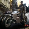 The Flash Movie Masterpiece Akció Figura wih Jármű 1/6 Batman & Batcycle Set 30 cm