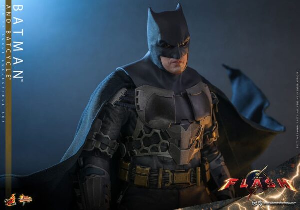 The Flash Movie Masterpiece Akció Figura wih Jármű 1/6 Batman & Batcycle Set 30 cm