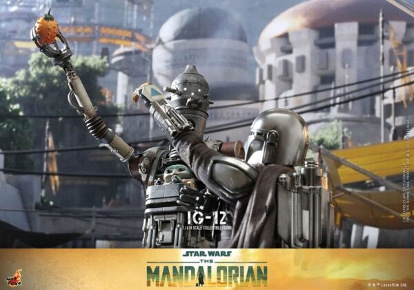 Star Wars: The Mandalorian Akció Figura 1/6 IG-12 36 cm Star Wars: The Mandalorian Akció Figura 1/6 IG-12 36 cm