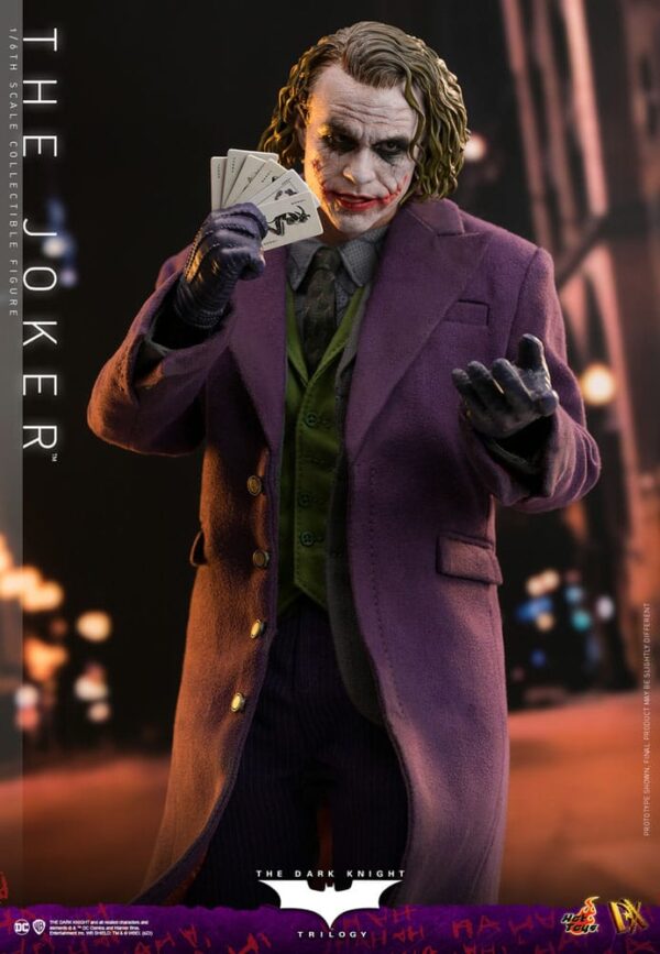 The Dark Knight DX Akció Figura 1/6 The Joker 31 cm