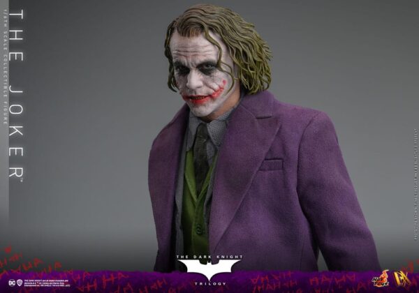 The Dark Knight DX Akció Figura 1/6 The Joker 31 cm