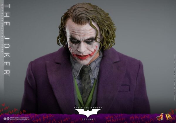The Dark Knight DX Akció Figura 1/6 The Joker 31 cm