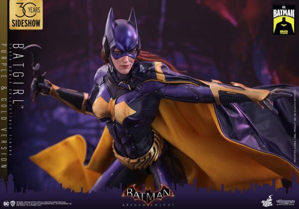 Batman Arkham Knight Videogame Masterpiece Akció Figura 1/6 Batgirl (Purple and Gold Version) Exclusive 30 cm Batman Arkham Knight Videogame Masterpiece Akció Figura 1/6 Batgirl (Purple and Gold Version) Exclusive 30 cm