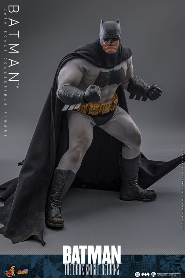 Batman: The Dark Knight Returns Comic Masterpiece Akció Figura 1/6 Batman 32 cm Batman: The Dark Knight Returns Comic Masterpiece Akció Figura 1/6 Batman 32 cm