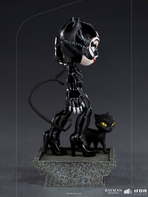 DC Comics Mini Co. Deluxe PVC Figura Catwoman (Batman Returns) 17 cm