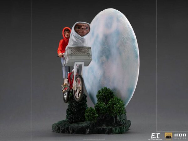 E.T. the Extra-Terrestrial Deluxe Art Scale Szobor 1/10 E.T. & Elliot 27 cm E.T. the Extra-Terrestrial Deluxe Art Scale Szobor 1/10 E.T. & Elliot 27 cm
