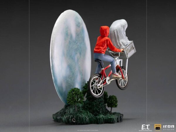 E.T. the Extra-Terrestrial Deluxe Art Scale Szobor 1/10 E.T. & Elliot 27 cm E.T. the Extra-Terrestrial Deluxe Art Scale Szobor 1/10 E.T. & Elliot 27 cm