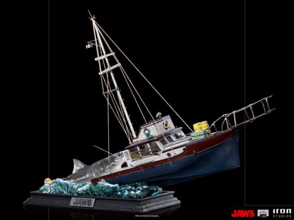 Jaws Demi Art Scale Szobor 1/20 Jaws Attack 104 cm Jaws Demi Art Scale Szobor 1/20 Jaws Attack 104 cm