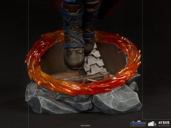 Avengers Endgame Mini Co. PVC Figura Dr. Strange 17 cm