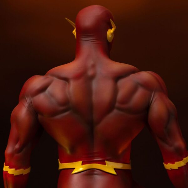 DC Comics Legacy Replika Szobor 1/4 Flash 54 cm DC Comics Legacy Replika Szobor 1/4 Flash 54 cm