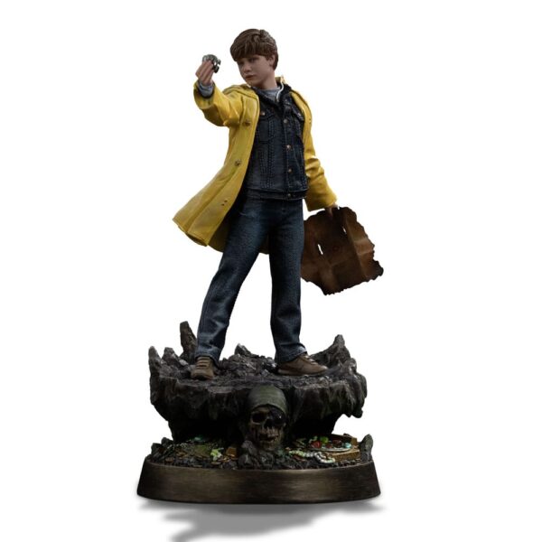 The Goonies Art Scale Szobor 1/10 Mikey Walsh (40th anniversary) 21 cm The Goonies Art Scale Szobor 1/10 Mikey Walsh (40th anniversary) 21 cm