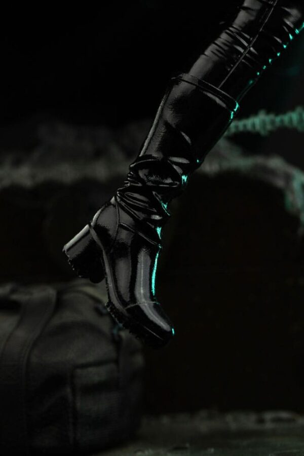 The Matrix Art Scale Szobor 1/10 Trinity 22 cm