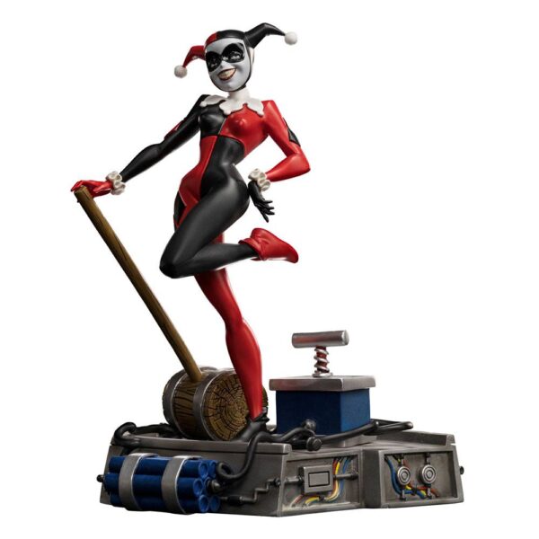 Batman The Animated Series Art Scale Szobor 1/10 Harley Quinn 20 cm
