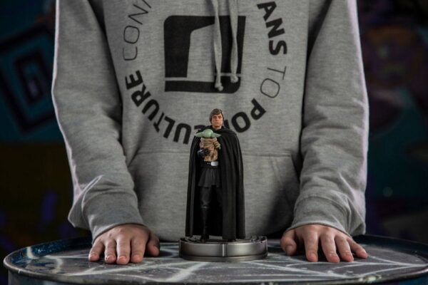 Star Wars The Mandalorian Art Scale Szobor 1/10 Luke Skywalker and Grogu 21 cm Star Wars The Mandalorian Art Scale Szobor 1/10 Luke Skywalker and Grogu 21 cm