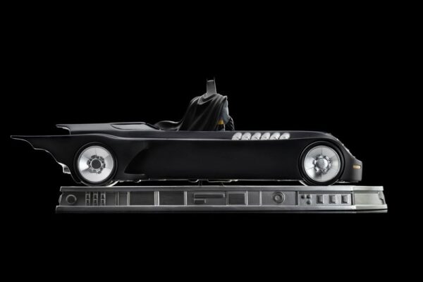 Batman The Animated Series (1992) Art Scale Set Deluxe 1/10 Batman and Batmobile 24 cm Batman The Animated Series (1992) Art Scale Set Deluxe 1/10 Batman and Batmobile 24 cm