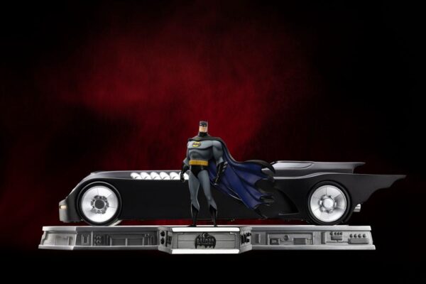 Batman The Animated Series (1992) Art Scale Set Deluxe 1/10 Batman and Batmobile 24 cm Batman The Animated Series (1992) Art Scale Set Deluxe 1/10 Batman and Batmobile 24 cm