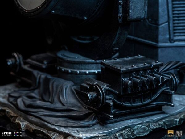 Zack Snyder's Justice League Deluxe Art Scale Szobor 1/10 Batman on Batsignal 28 cm Zack Snyder's Justice League Deluxe Art Scale Szobor 1/10 Batman on Batsignal 28 cm