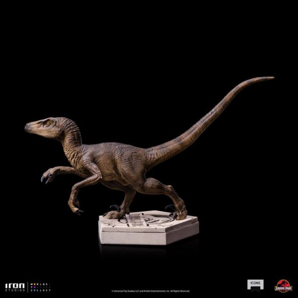 Jurassic World Icons Szobor Velociraptor B 9 cm Jurassic World Icons Szobor Velociraptor B 9 cm