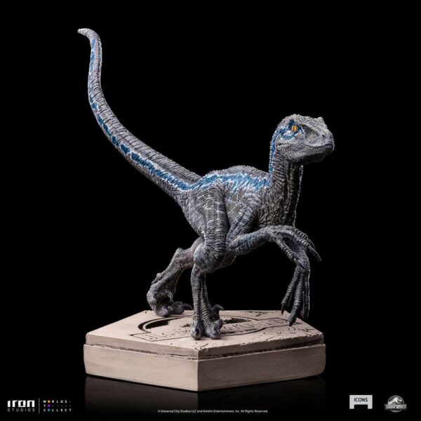 Jurassic World Icons Szobor Velociraptor Blue 9 cm Jurassic World Icons Szobor Velociraptor Blue 9 cm