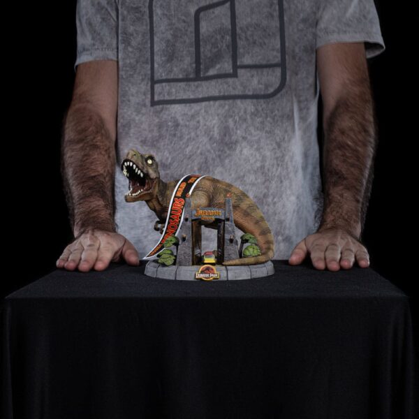 Jurassic Park  Mini Co. PVC Figura T-Rex Illusion Deluxe 15 cm Jurassic Park  Mini Co. PVC Figura T-Rex Illusion Deluxe 15 cm