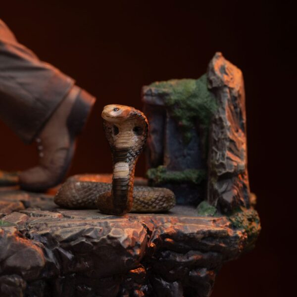 Indiana Jones Art Scale Deluxe Szobor 1/10 Indiana Jones 40 cm