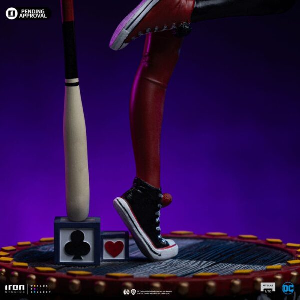 DC Comics Art Scale Szobor 1/10 Harley Quinn (Gotham City Sirens) 22 cm DC Comics Art Scale Szobor 1/10 Harley Quinn (Gotham City Sirens) 22 cm