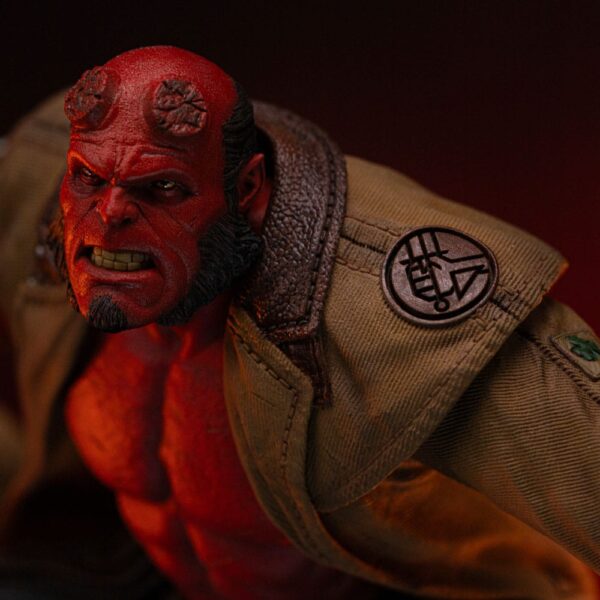 Hellboy 2 BDS Art Scale Szobor 1/10 Hellboy 34 cm