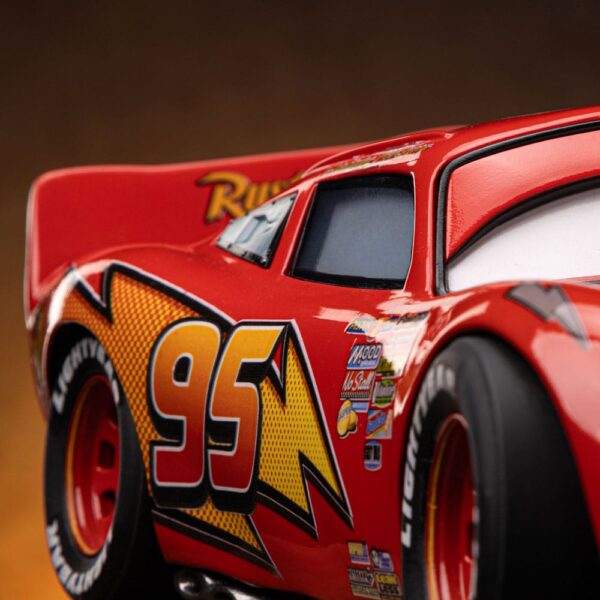 Cars Art Scale Szobor 1/10 Lightning Mcqueen 11 cm Cars Art Scale Szobor 1/10 Lightning Mcqueen 11 cm