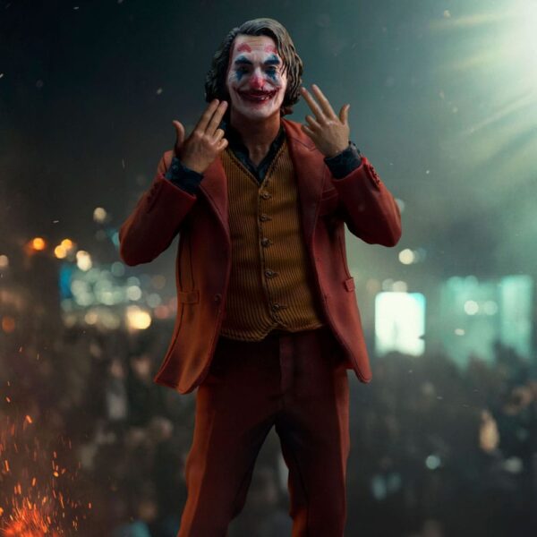 DC Comics Art Scale Deluxe Szobor 1/10 Joker (Arthur Fleck) 19 cm DC Comics Art Scale Deluxe Szobor 1/10 Joker (Arthur Fleck) 19 cm