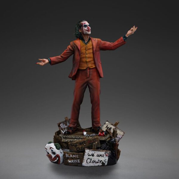 DC Comics Art Scale Deluxe Szobor 1/10 Joker (Arthur Fleck) 19 cm DC Comics Art Scale Deluxe Szobor 1/10 Joker (Arthur Fleck) 19 cm