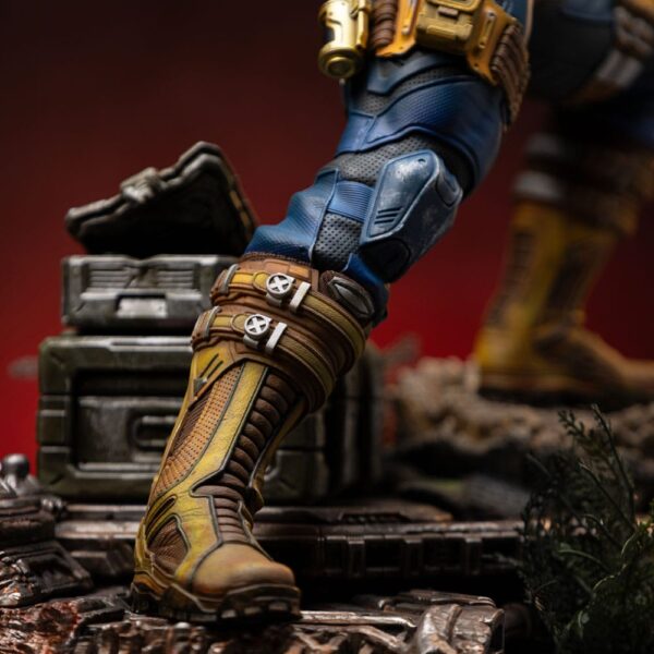 Marvel Legacy Replika Szobor 1/4 Cyclops 56 cm