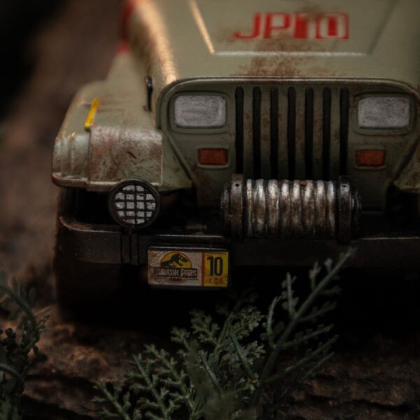 Jurassic Park Demi Art Scale Szobor 1/20 T-Rex Chase 30 cm Jurassic Park Demi Art Scale Szobor 1/20 T-Rex Chase 30 cm