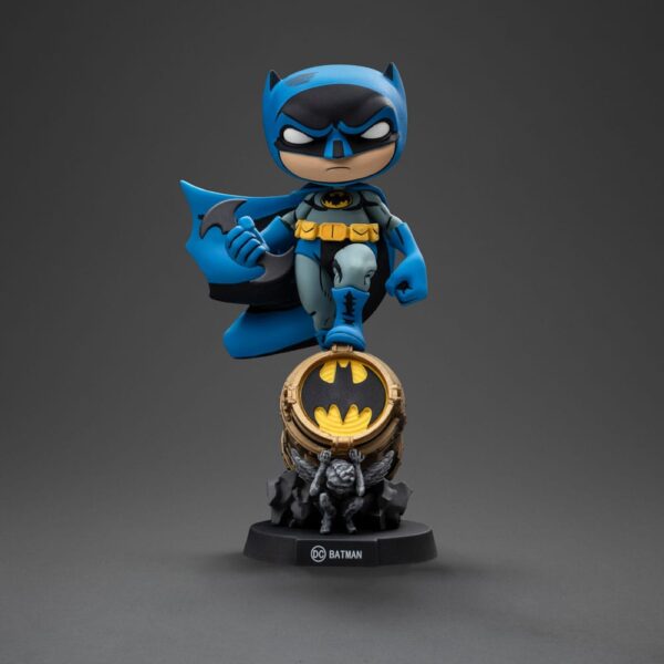 Batman Mini Co. PVC Figura Batman on Bat-Signal (Blue Variant) 15 cm