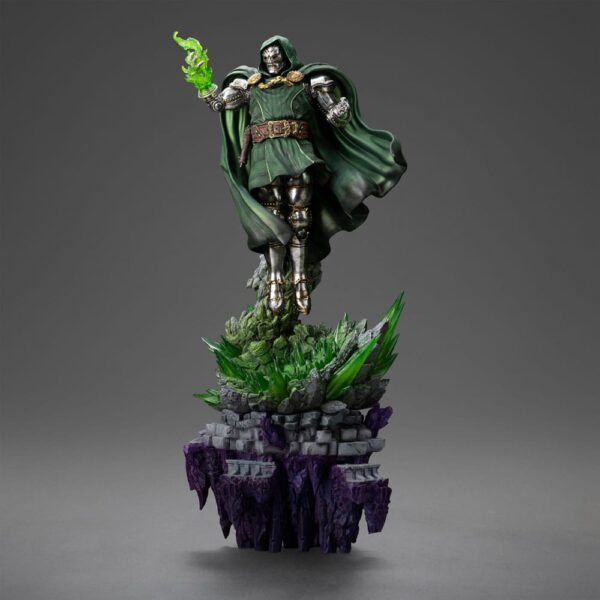 The Infinity Gauntlet Marvel Legends Diorama Szobor 1/10 Doctor Doom Deluxe Edition 42 cm