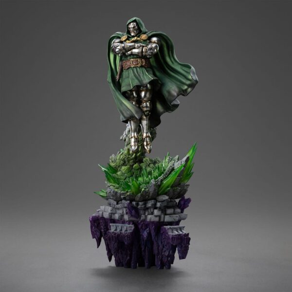 The Infinity Gauntlet Marvel Legends Diorama Szobor 1/10 Doctor Doom Deluxe Edition 42 cm