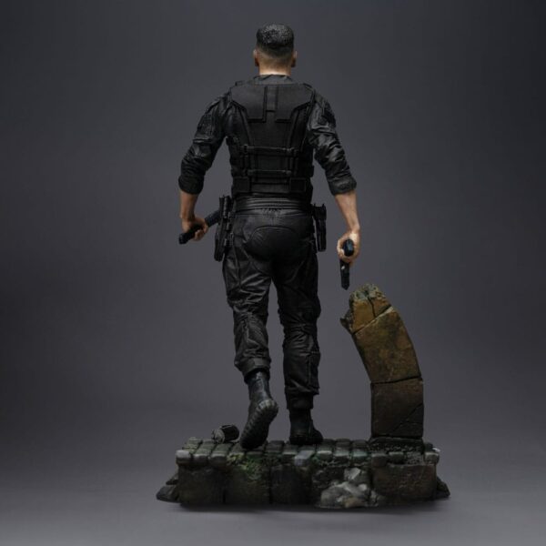 Daredevil: Born Again Art Scale Szobor 1/10 Punisher 21 cm