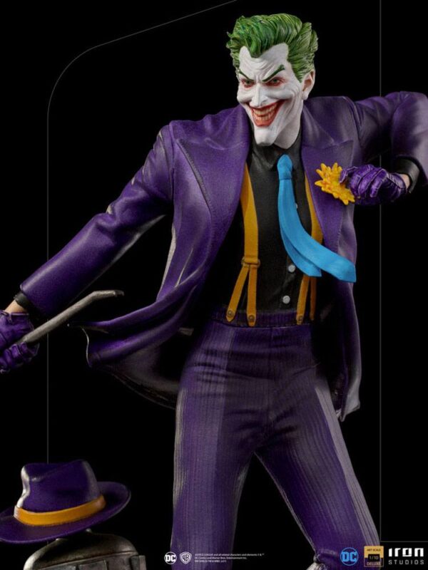 DC Comics Deluxe Art Scale Szobor 1/10 The Joker 23 cm