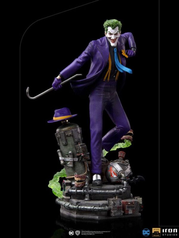 DC Comics Deluxe Art Scale Szobor 1/10 The Joker 23 cm