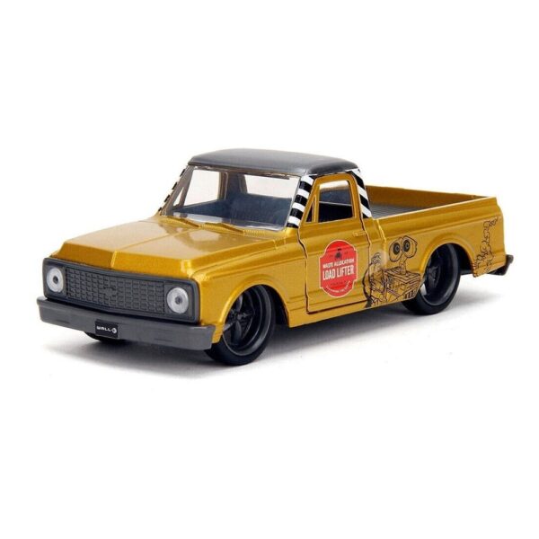 Disney Diecast Model 1/32 Datsun 510 Wall E Disney Diecast Model 1/32 Datsun 510 Wall E