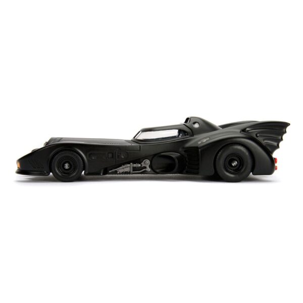 DC Comics Diecast Model 1/24 Batman 1989 Batmobile DC Comics Diecast Model 1/24 Batman 1989 Batmobile