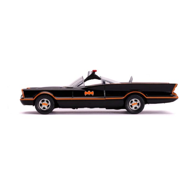 Batman Classic TV Series Diecast Model 1/32 1966 Classic Batmobile with Figura