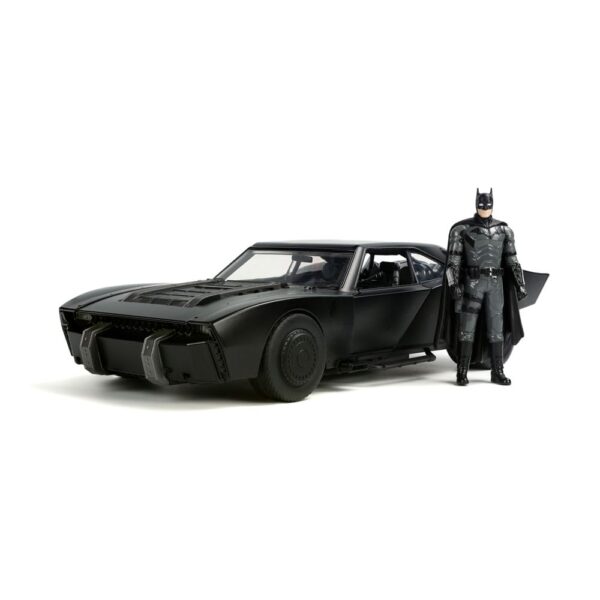 Batman 2022 Hollywood Rides Diecast Model 1/18 2022 Batmobile with Figura