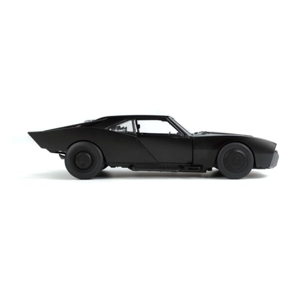 Batman 2022 Hollywood Rides Diecast Model 1/18 2022 Batmobile with Figura
