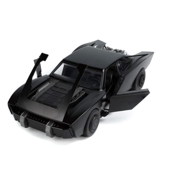 Batman 2022 Hollywood Rides Diecast Model 1/18 2022 Batmobile with Figura