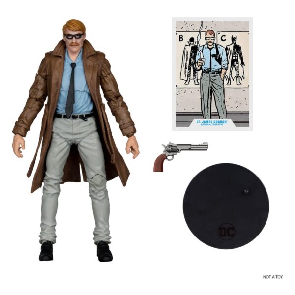 Batman Year One (Part 4) DC Multiverse Akció Figura Lt. James Gordon (Gold Label) 18 cm