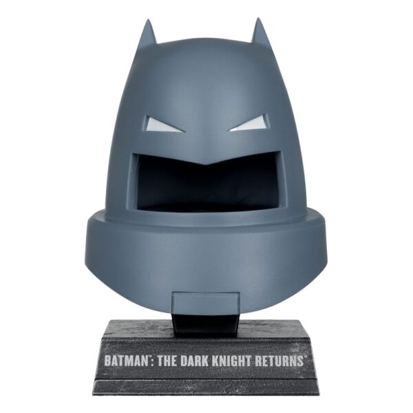Batman DC Direct Mini Replika 1/3 Armoured Batman Cowl (Dark Knight Returns) 18 cm