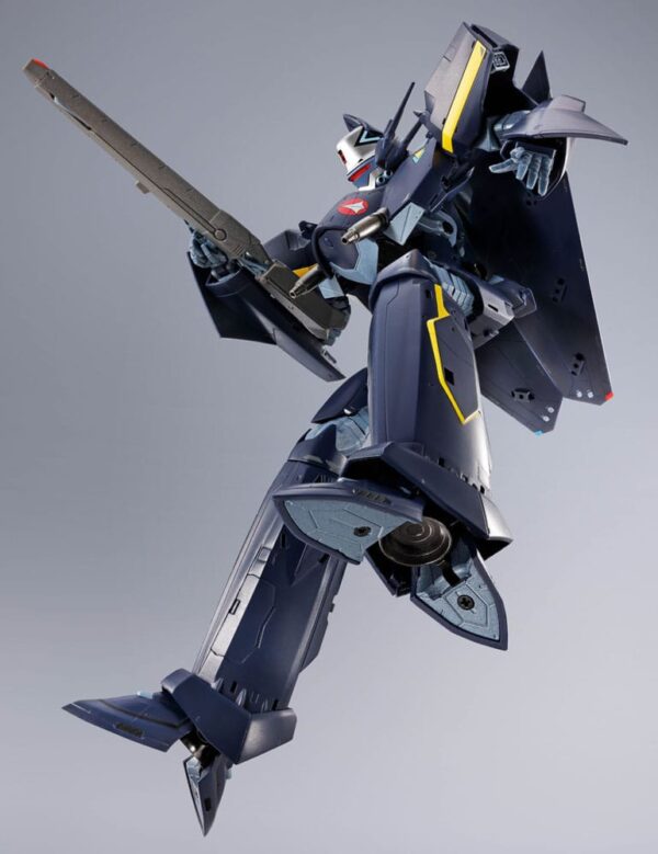 Macross 7 DX Chogokin Akció Figura VF-17S Nightmare Stealthvalkyrie (Gamlin Kizaki use) 25 cm