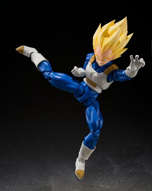 Dragon Ball Z S.H.Figuarts Akció Figura Super Saiyan Vegeta (Dangerous Pride) 14 cm